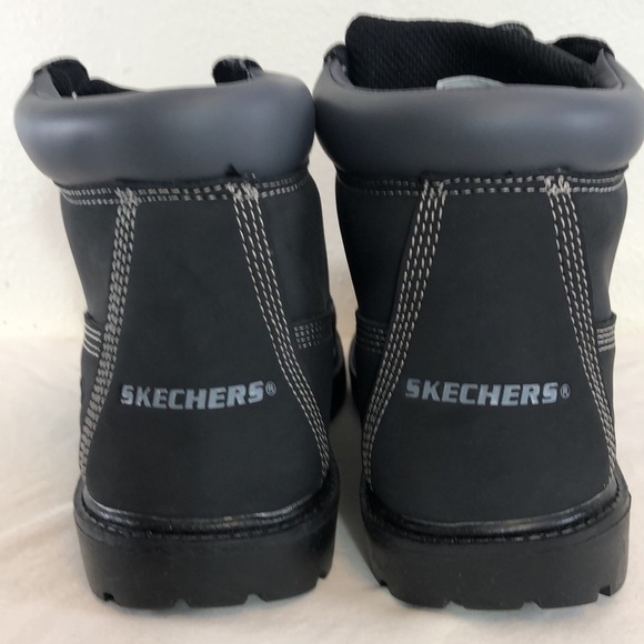 Sketchers boots size 4.5 SN 405656L Black NWOT Black Youth - Picture 2 of 10